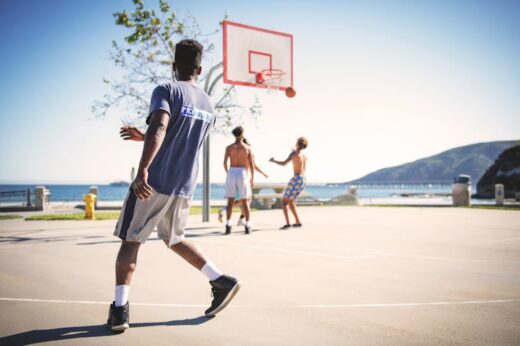 Roupas masculinas para quem joga basquete | Drastosa