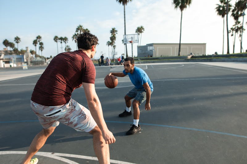 Roupas masculinas para quem joga basquete | Drastosa